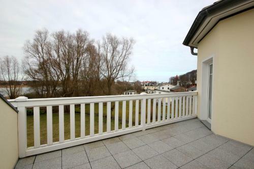 Apartamento Schl�sschen Am Schmachter See By Rujana