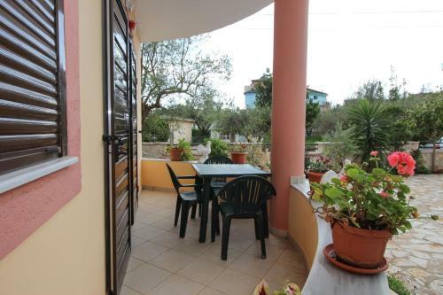 Holiday Apartments Altini