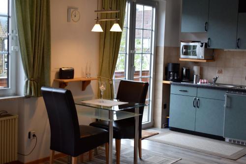 Hostal G�stehaus - Haus Am Schultal