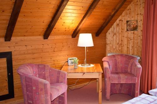 Hostal G�stehaus - Haus Am Schultal
