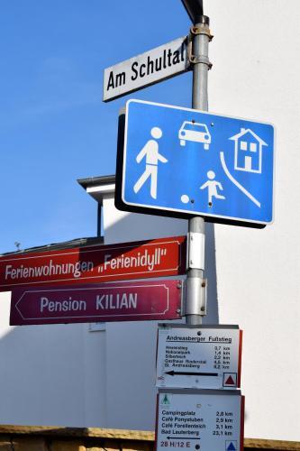 Hostal G�stehaus - Haus Am Schultal