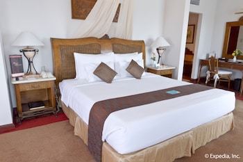 Hotel Waterfront Airport  Mactan