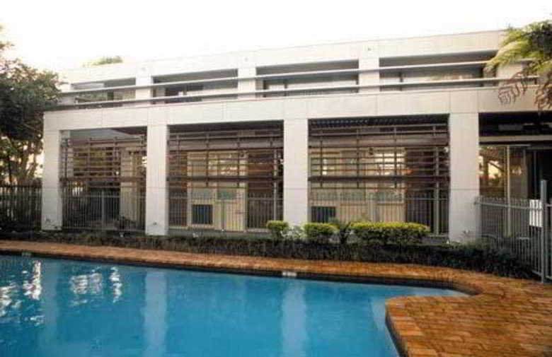 Quality Hotel Airport International