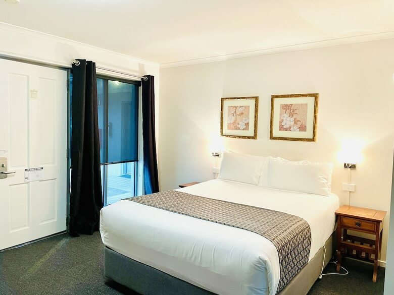 Hotel Quality Inn & Suites The Menzies