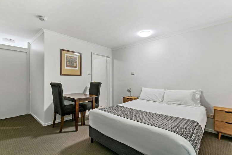 Hotel Quality Inn & Suites The Menzies