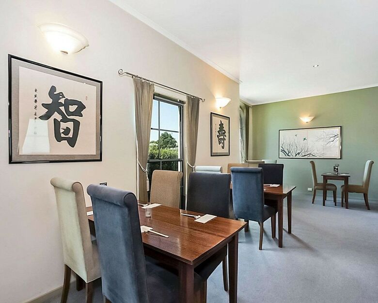 Hotel Quality Inn & Suites The Menzies