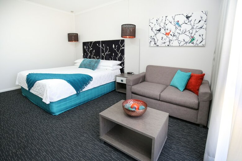 Hotel Comfort Inn Deakin Palms