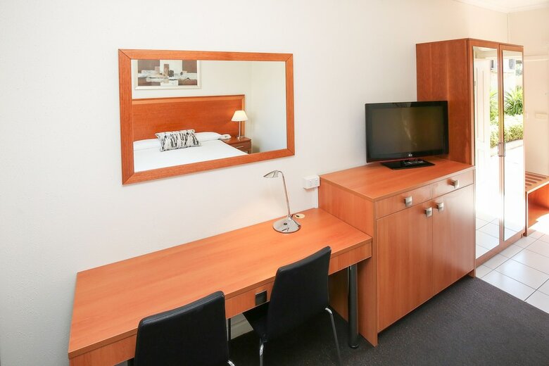 Hotel Comfort Inn Deakin Palms