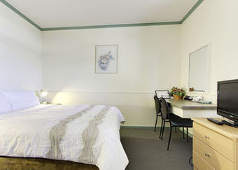 Hotel Comfort Inn And Suites Emmanuel