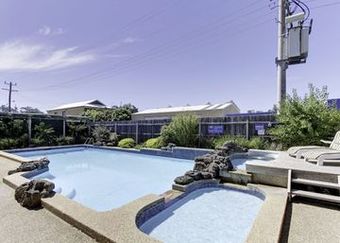Hotel Comfort Inn And Suites Emmanuel