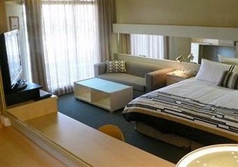 Hotel Comfort Inn And Suites Emmanuel