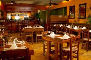 Hotel The Crane Resort