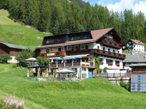 Hostal Alpengasthof K�fels