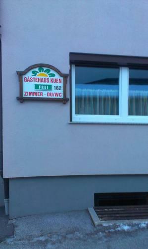 Bed & Breakfast G�stehaus Kuen