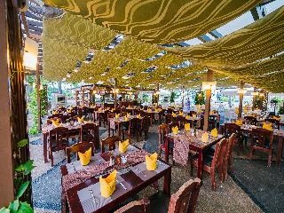 Hotel Nirwana Beach Club
