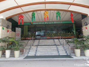 Hotel Holiday Plaza