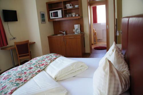 Mountain Motel