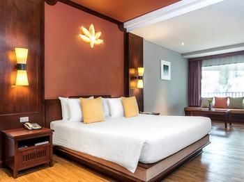 Hotel Kandaburi Resort & Spa
