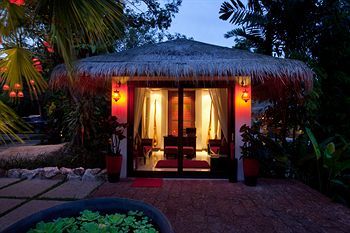 Hotel Rocky's Boutique Resort