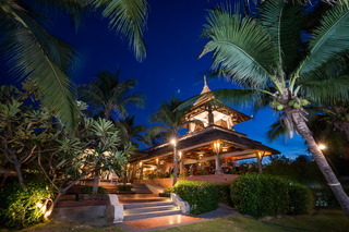 Hotel Muang Samui Villas & Suites