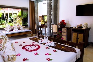 Hotel White House Beach Resort & Spa
