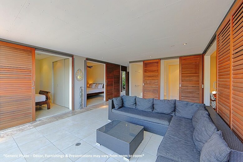 Aparthotel Sandcastles 1770 Motel & Resort