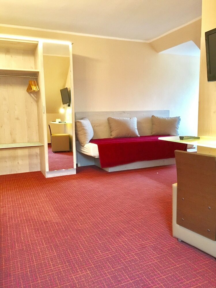 Hostal Hotel Elisabetha Garni