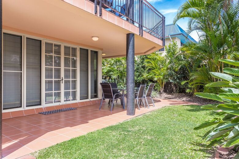 Apartamentos Sea Breeze On Main Beach