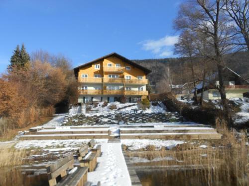 Apartamento Seehaus Karantanien Am Ossiacher See