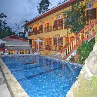 Tres Banderas Hotel(hdo)