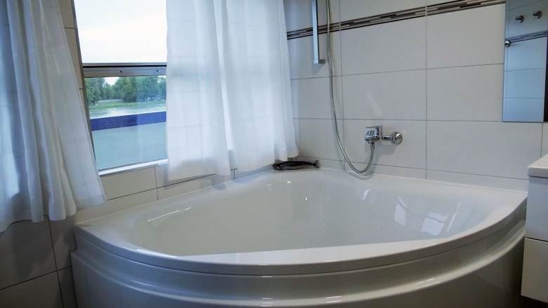 Hotel Botel Gracia