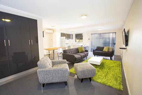 Astina Serviced Apartments - Parkside