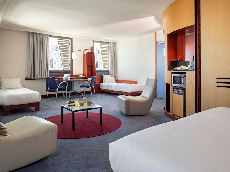 Hotel Novotel Suites Marseille Centre Euromed