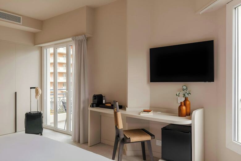 Hotel Crisol Promenade