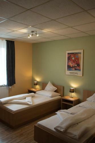 Rheinauer Hof - Das Hotel Am Riedweg