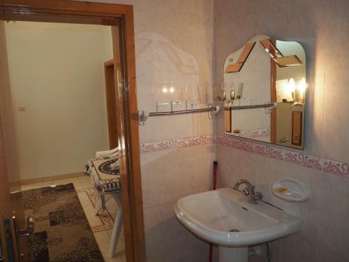 Al Khaleej Furnished Apartments