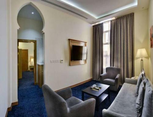Golden Dune Hotel & Suite