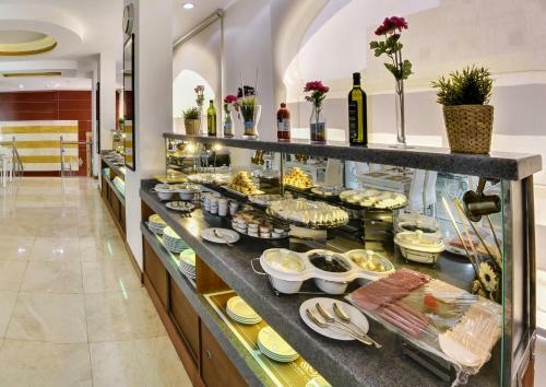 Golden Dune Hotel & Suite