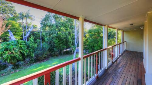 The Avenue At Montville Gracious House