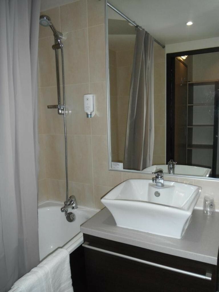 Hotel Adonis Gapotel