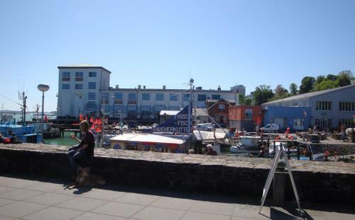 Apartamento Ferienwohnung Kutterfisch Direkt Im Stadthafen