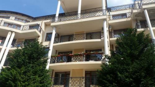 Apartment In Iglika Complex