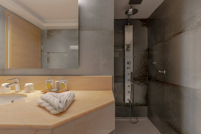 Hotel Le Yatchman