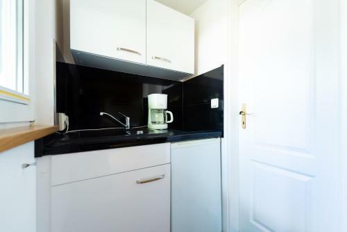 Hostal Pension Middel