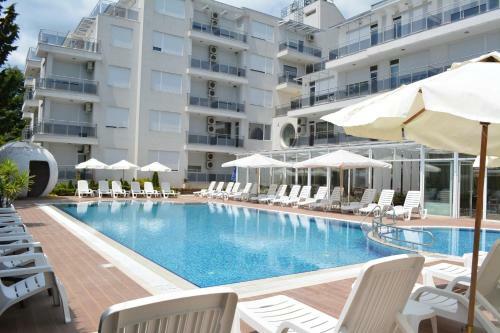 Sea Apartments In Incognito Aparthotel