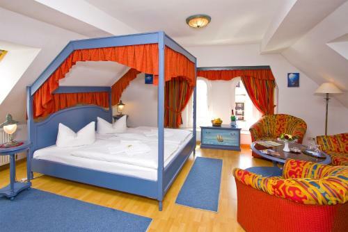 Hostal U-nautic Restaurant & Pension