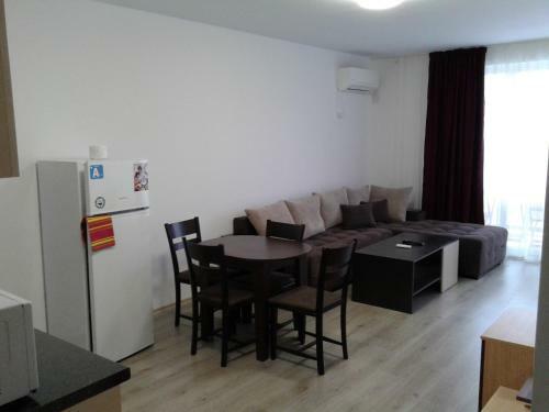 Apartments Kaloyan