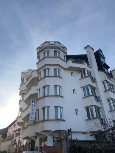 Hostal Downtown Plovdiv Family Hotel