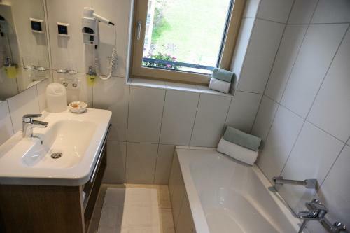 Hostal Pension Zoeggeler