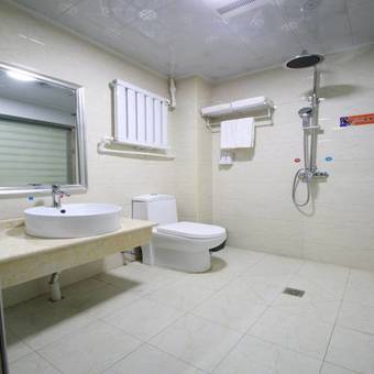 Starway Hotel Zhangye Runquan Lake